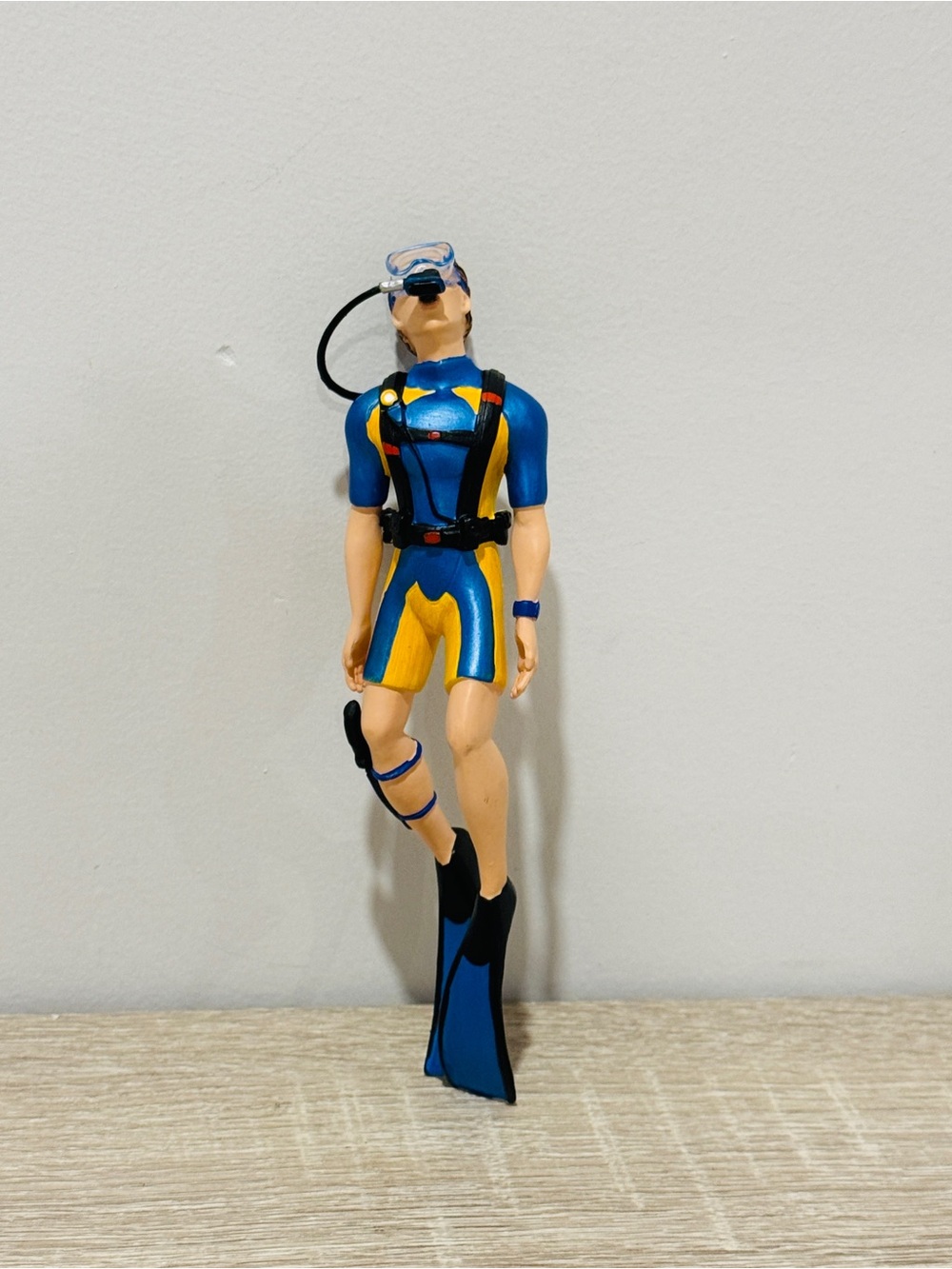 Safari Ltd 2007 Kevin The Underwater Adventurer Scuba Diver Figure Toy 7"